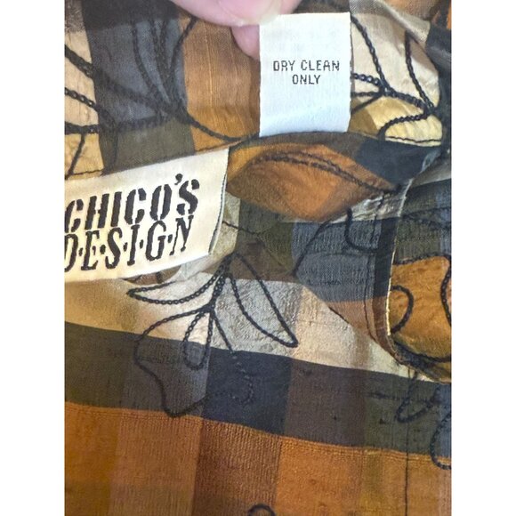 Chico's Design Vintage 100% Silk Button-Up Embroidered Blouse Fall Autumn Size L - Picture 6 of 7